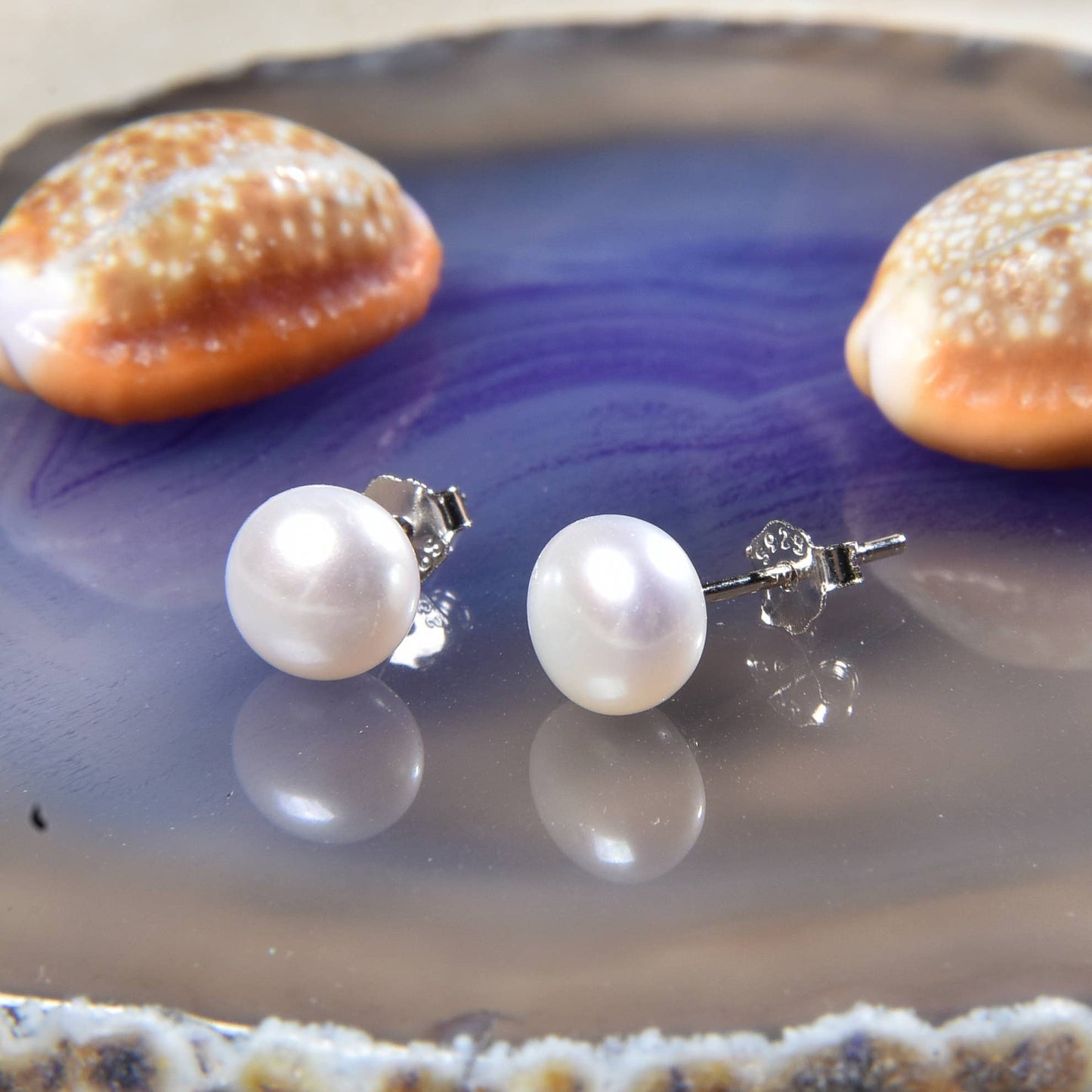 Pearl Stud Earrings 6-7 MM